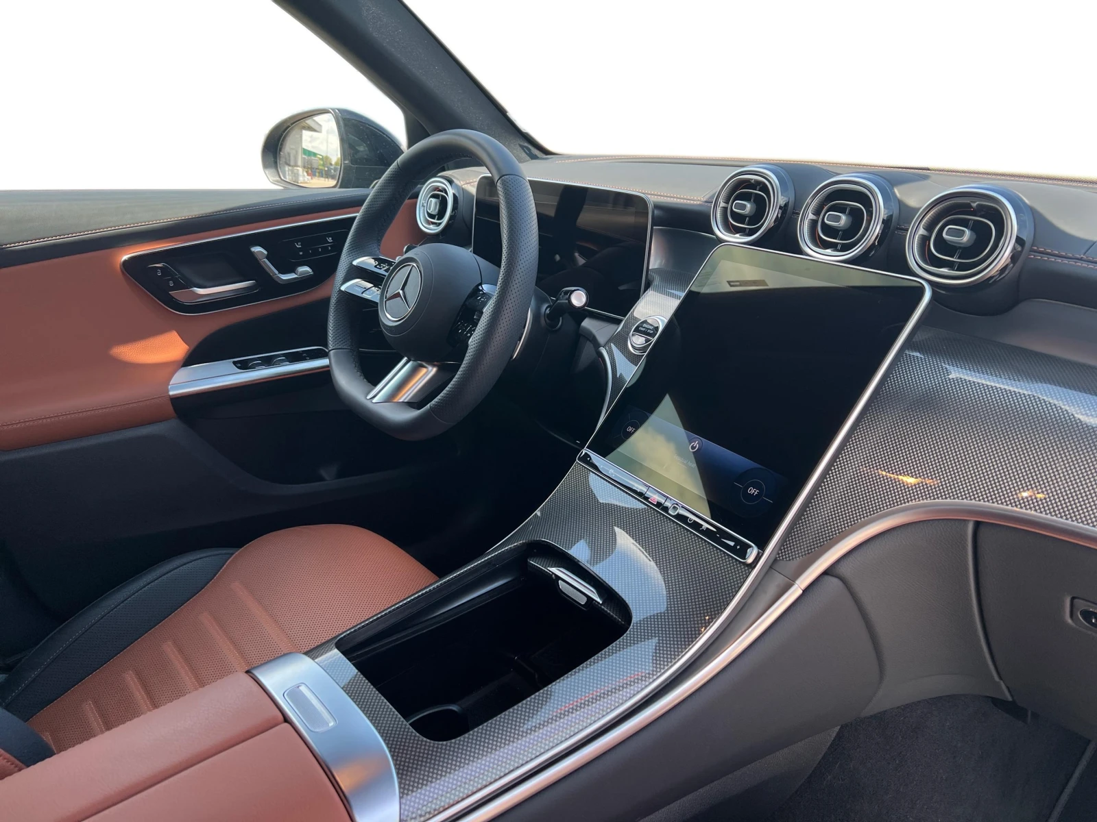 Mercedes-Benz GLC 220 d 4MATIC, снимка 9 - Автомобили и джипове - 53379217