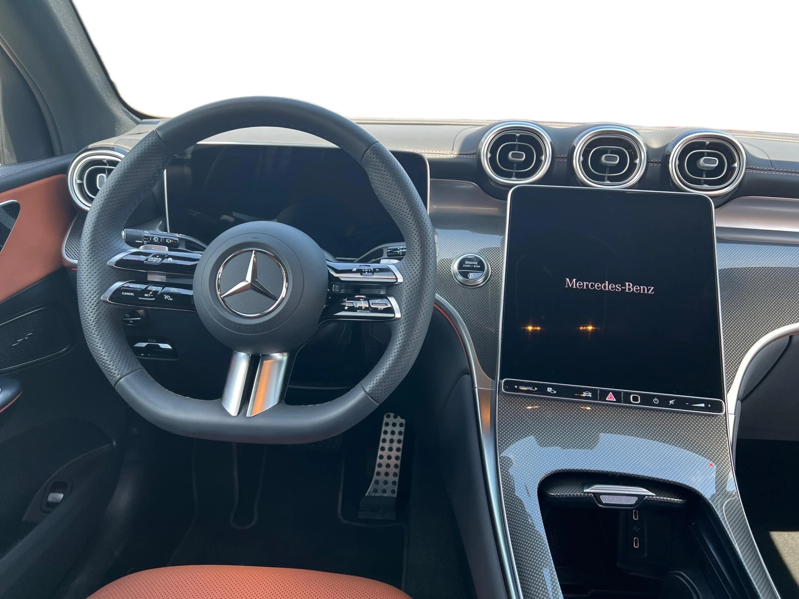 Mercedes-Benz GLC 220 d 4MATIC, снимка 7 - Автомобили и джипове - 53379217