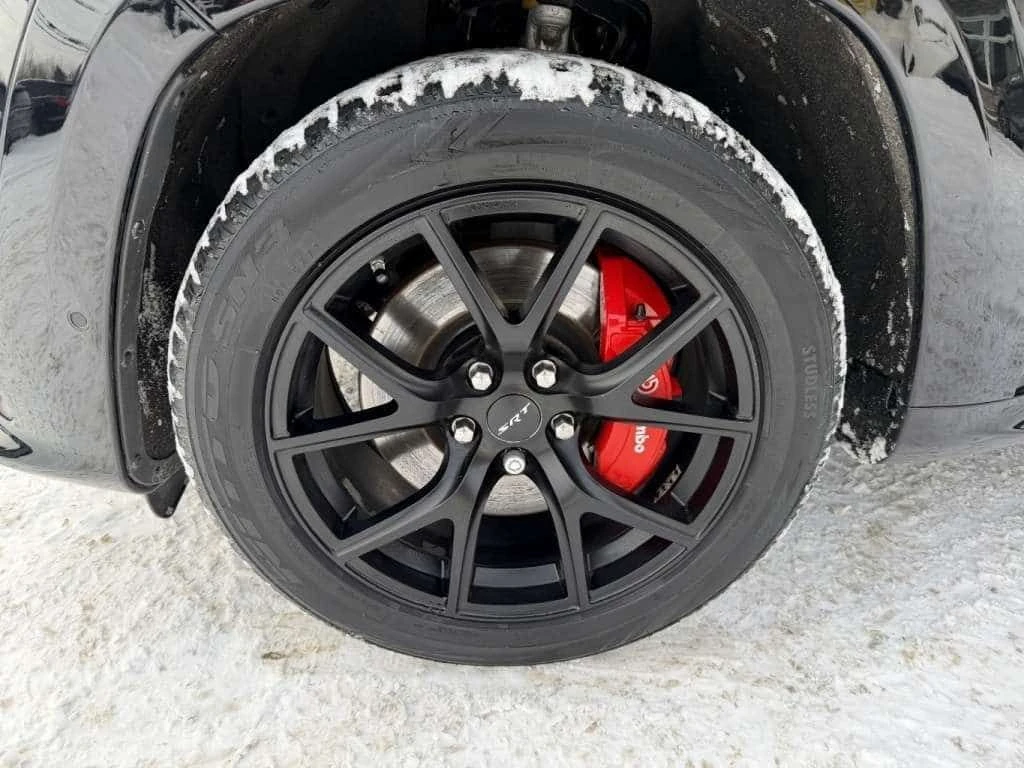 Jeep Grand cherokee * SRT * CARFAX * ДИСТРОНИК* ПАНОРАМА* АЛКАНТАРА* , снимка 13 - Автомобили и джипове - 53801938