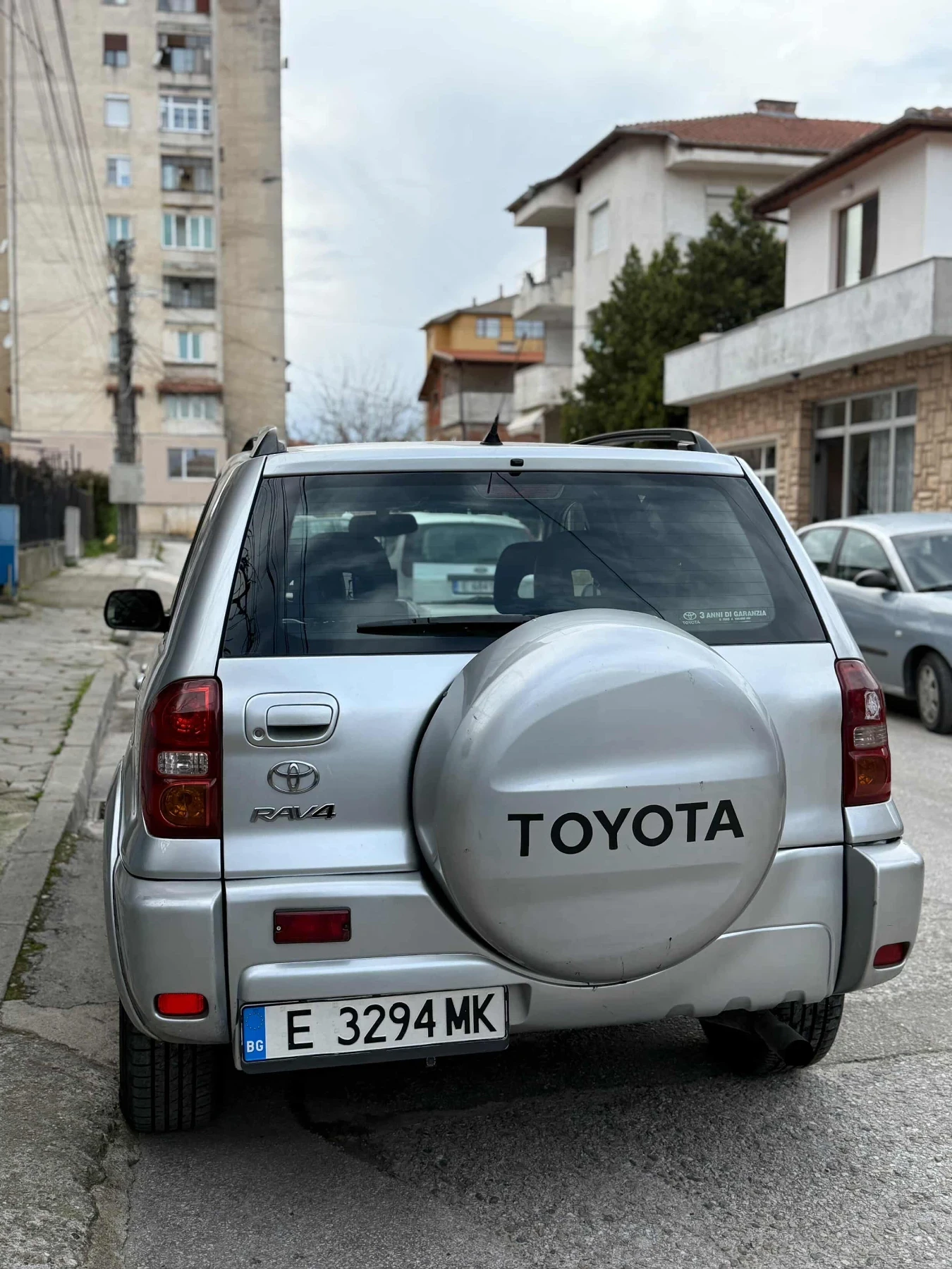 Toyota Rav4, снимка 15 - Автомобили и джипове - 54088771