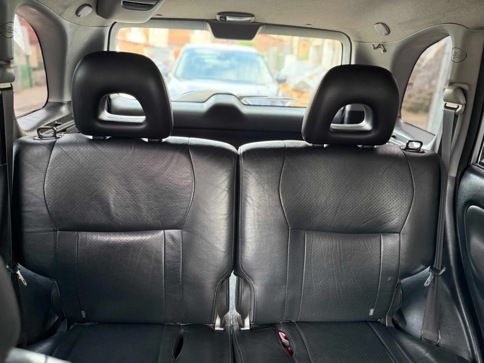 Toyota Rav4, снимка 6 - Автомобили и джипове - 54088771