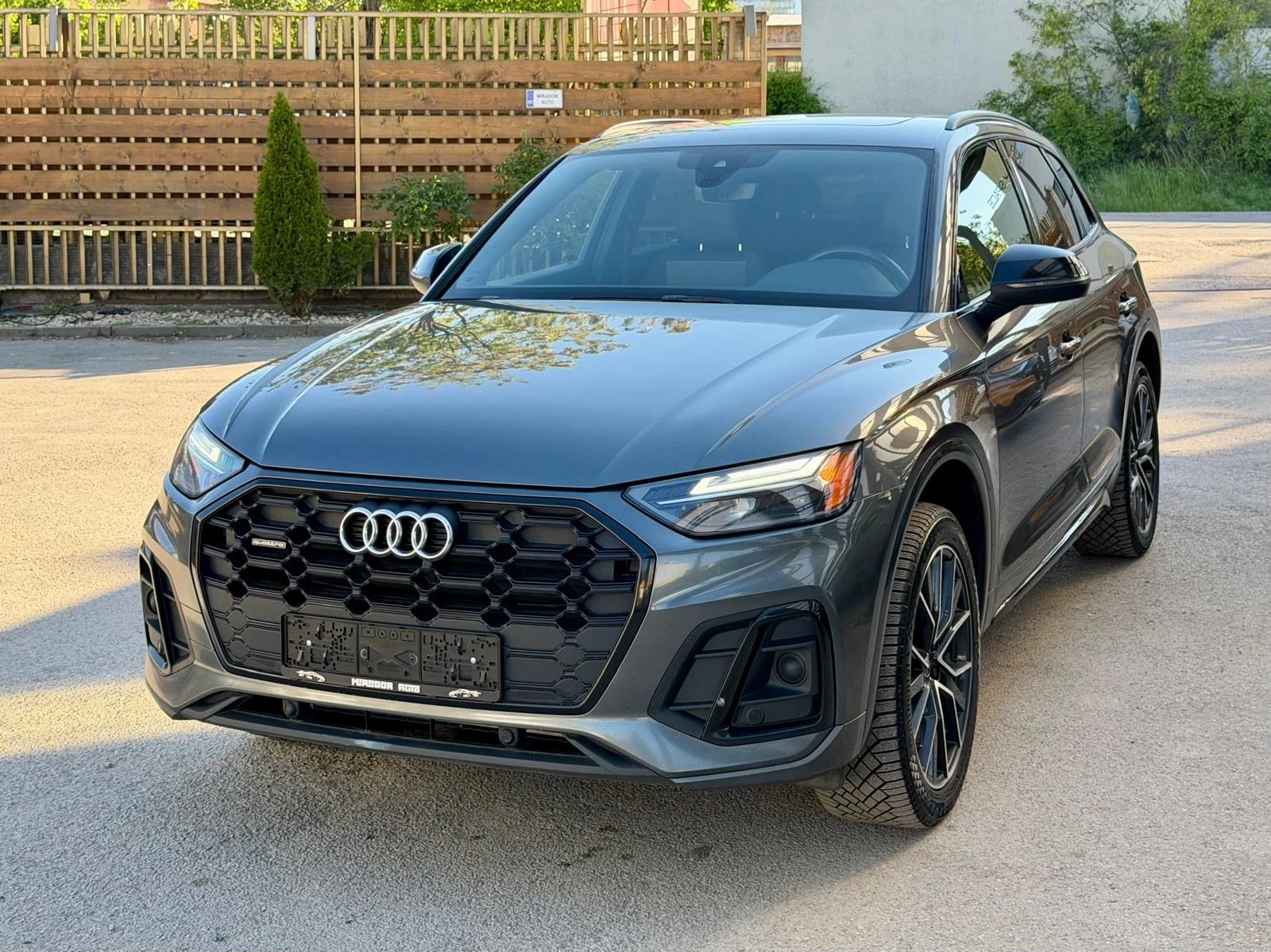 Audi Q5 2.0TFSI Progressiv S-Line BlackOptics Quattro, снимка 2 - Автомобили и джипове - 54598087