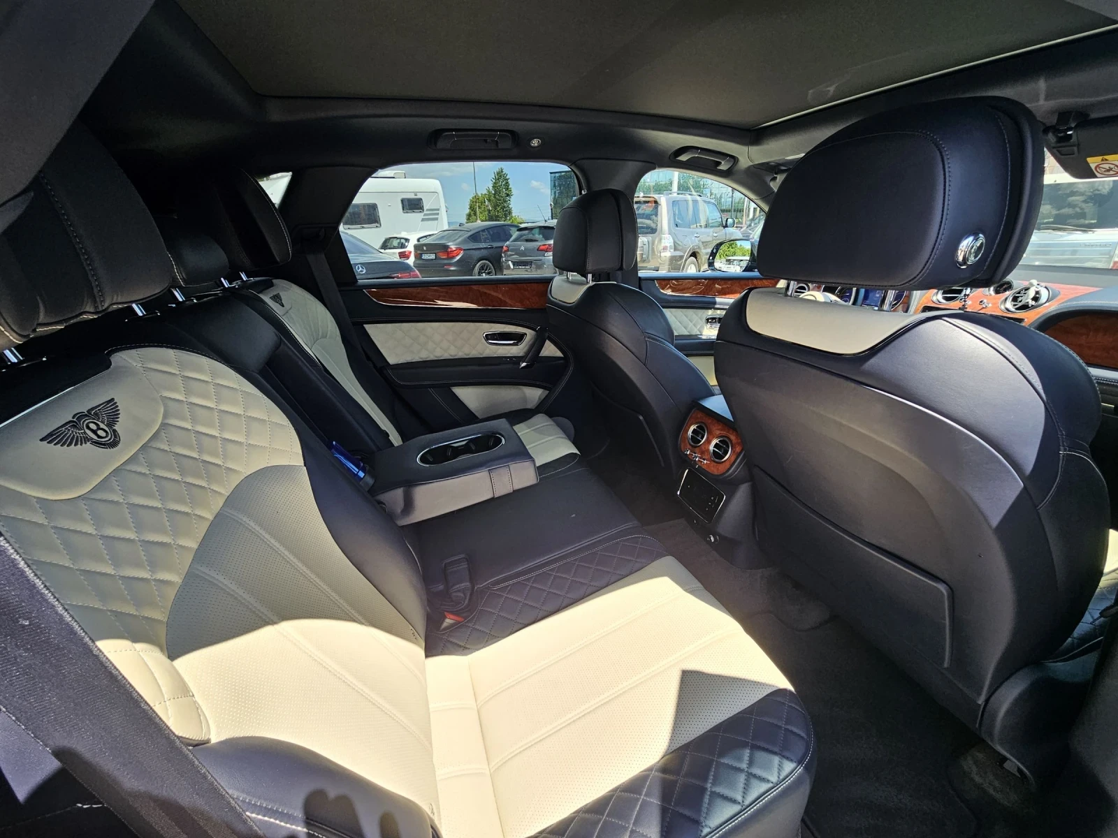 Bentley Bentayga V8/MULLINER/HIGHT VISION/PANORAMA/HUD/360 TV | Mobile.bg � ����������� 15