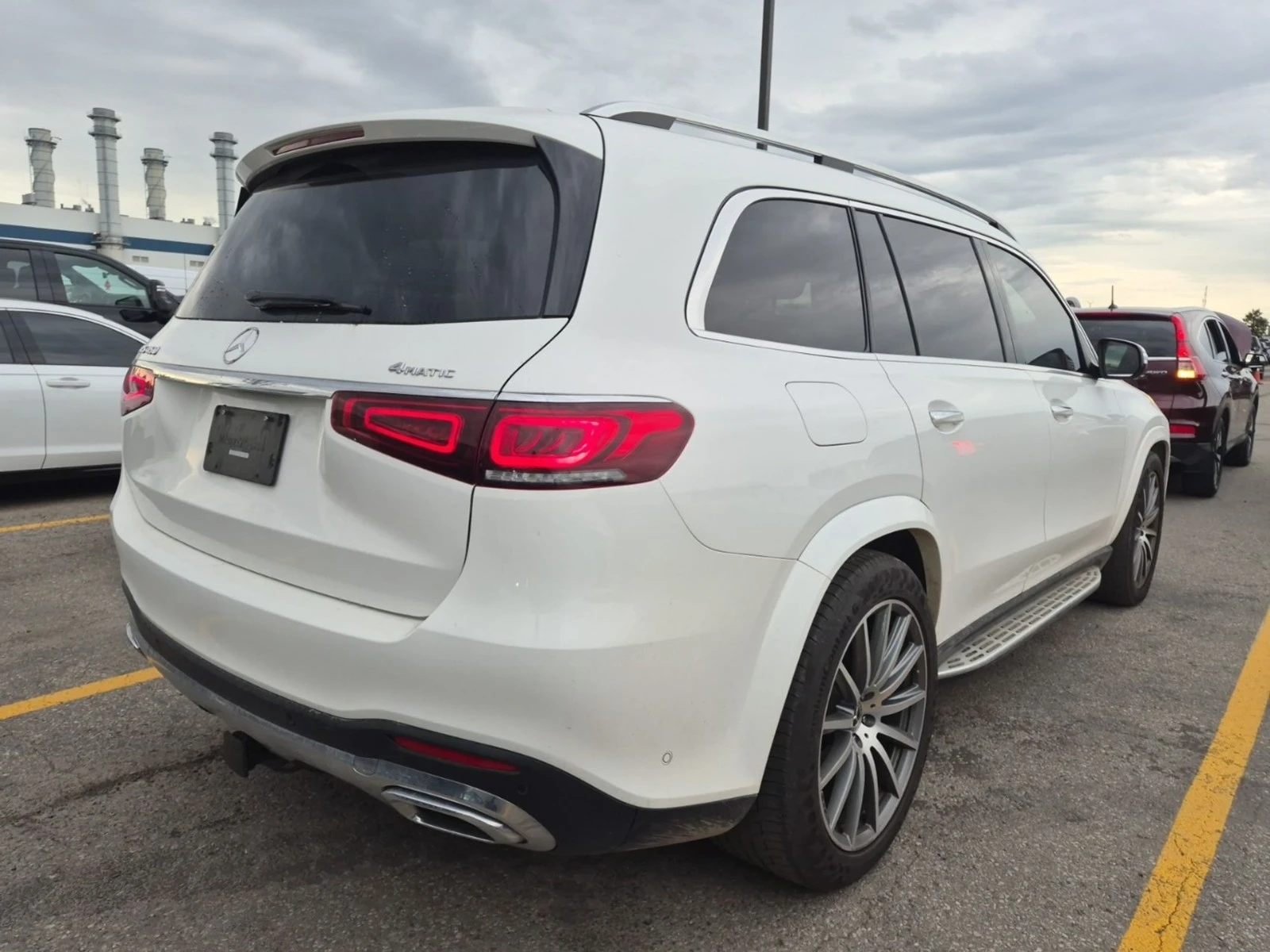 Mercedes-Benz GLS AMG Line* Burmester, снимка 3 - Автомобили и джипове - 56139261