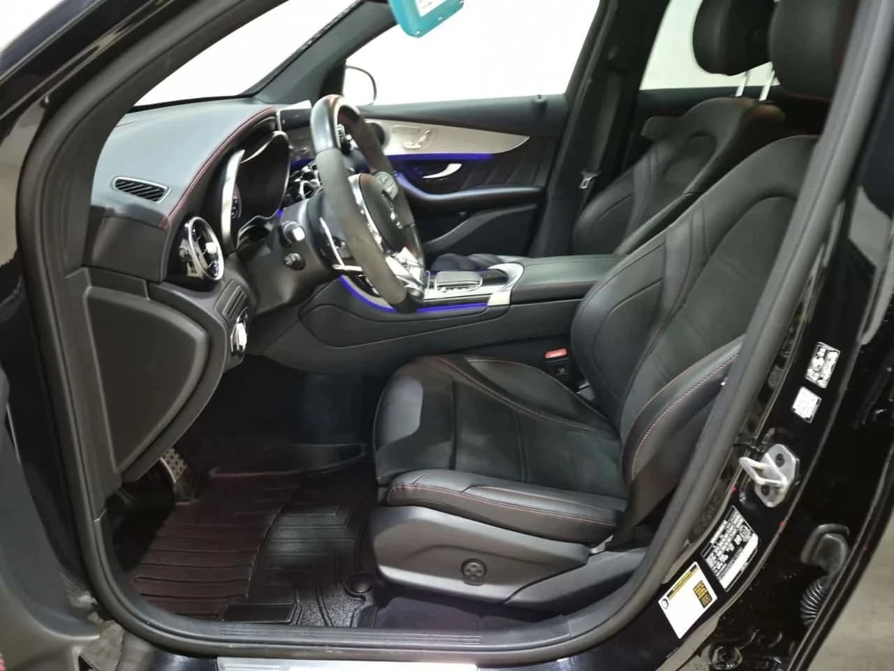 Mercedes-Benz GLC, снимка 3 - Автомобили и джипове - 56717994