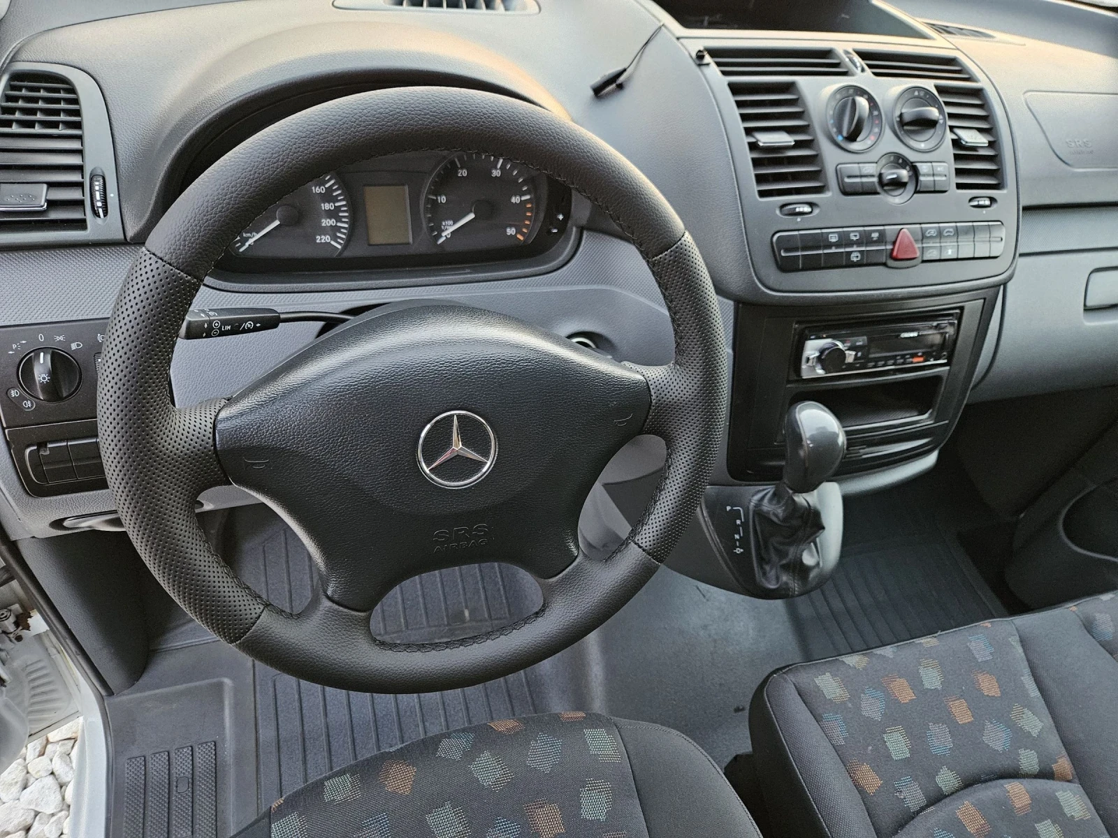 Mercedes-Benz Vito 120, 3.0 мотор, Клима, Две странични врати - изображение 10