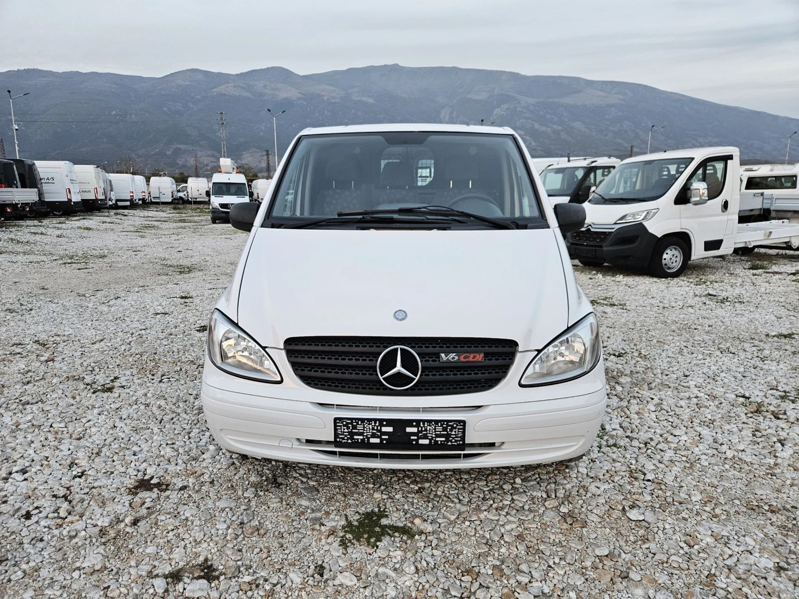 Mercedes-Benz Vito 120, 3.0 мотор, Клима, Две странични врати - изображение 8