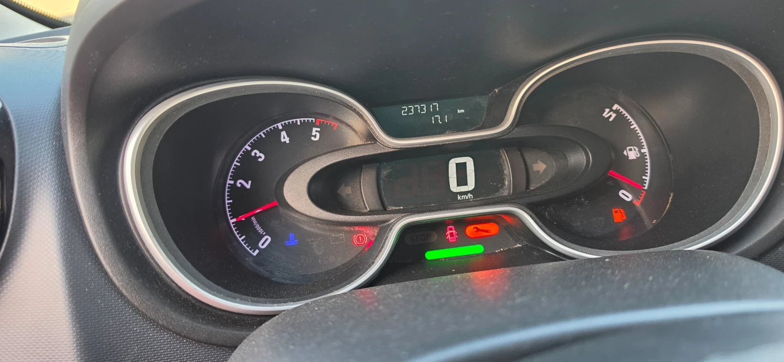 Opel Vivaro 1.6CDTI, снимка 10 - Бусове и автобуси - 54768467
