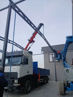 Volvo F12 Самосвал с кран 12 метра , снимка 1