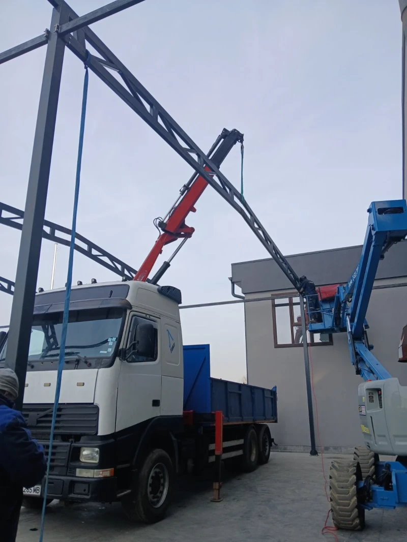 Volvo F12 Самосвал с кран 12 метра 