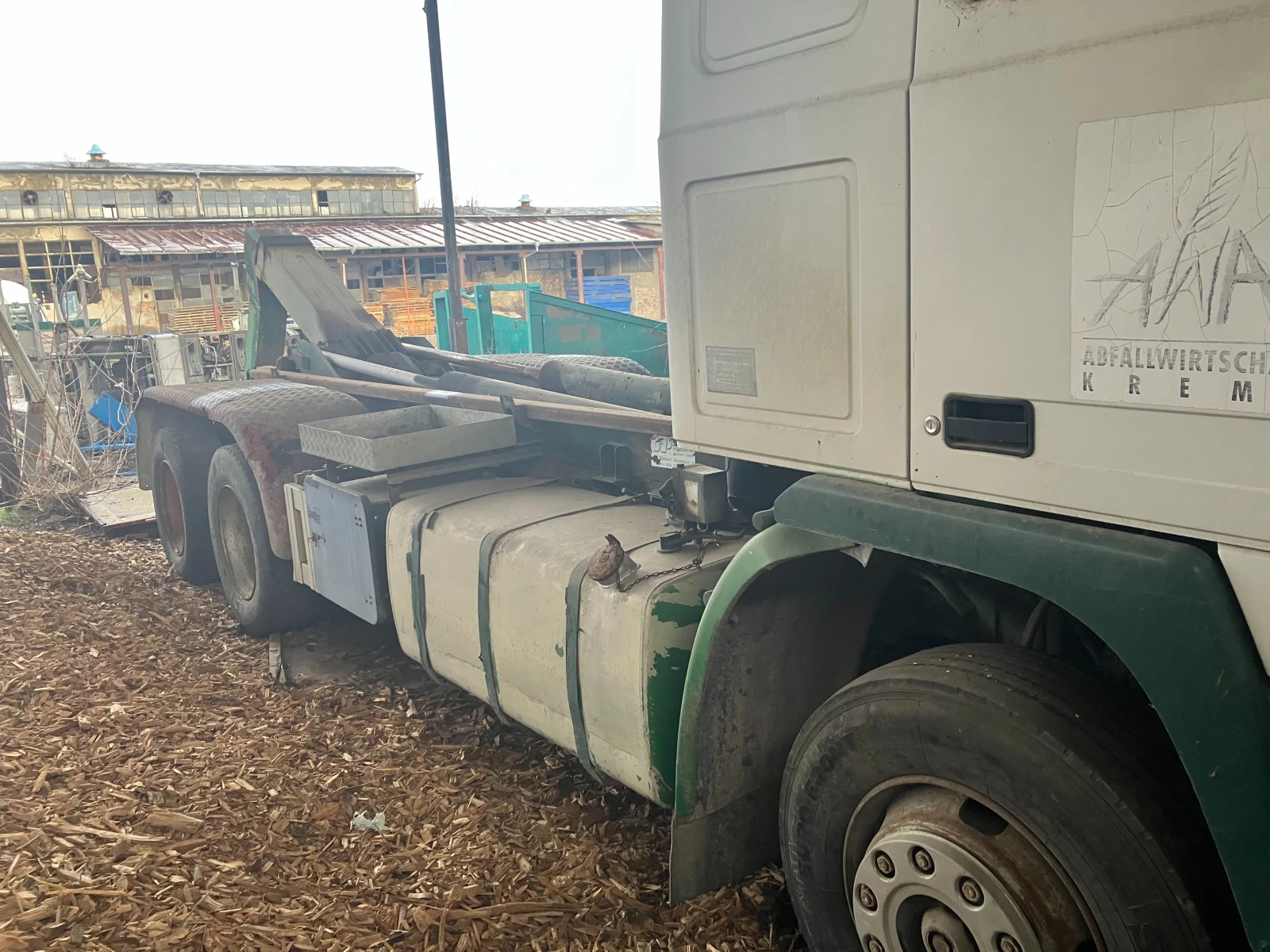 Volvo F12, снимка 3 - Камиони - 53986570