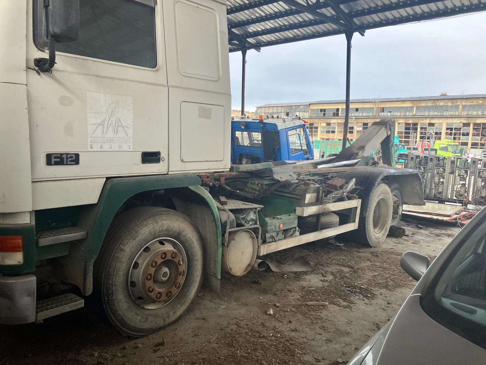 Volvo F12, снимка 2 - Камиони - 53986570