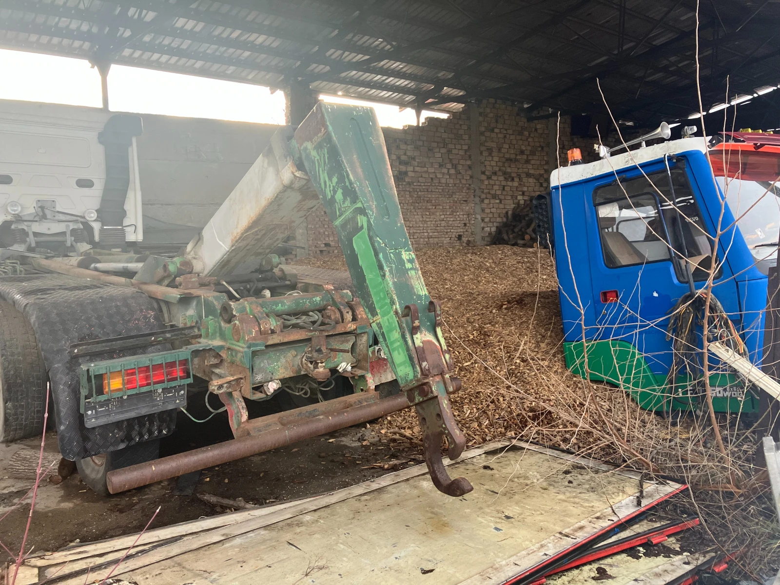 Volvo F12, снимка 4 - Камиони - 53986570