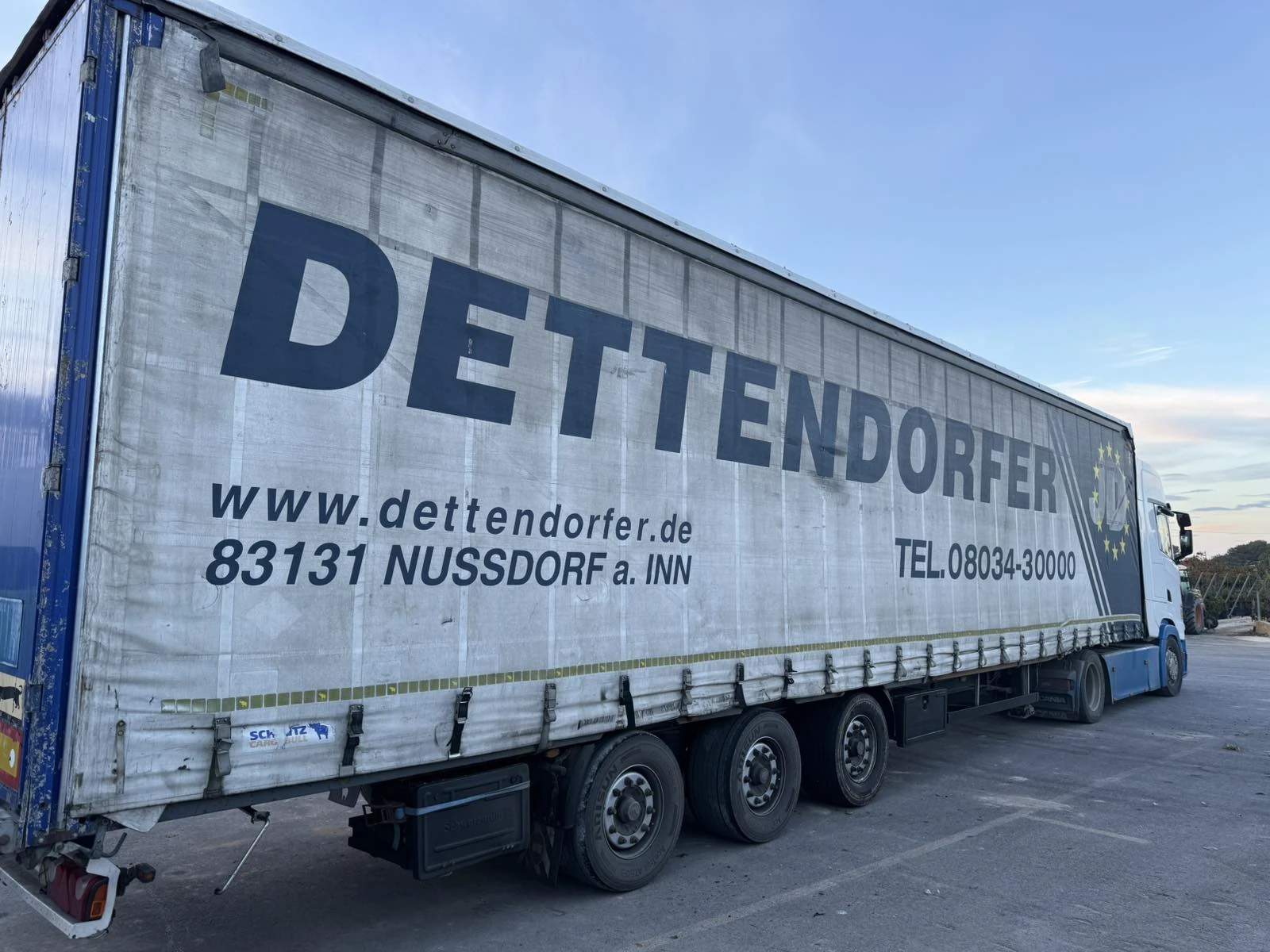 Полуремарке Schwarzmuller MEGA, снимка 4 - Ремаркета - 54234344