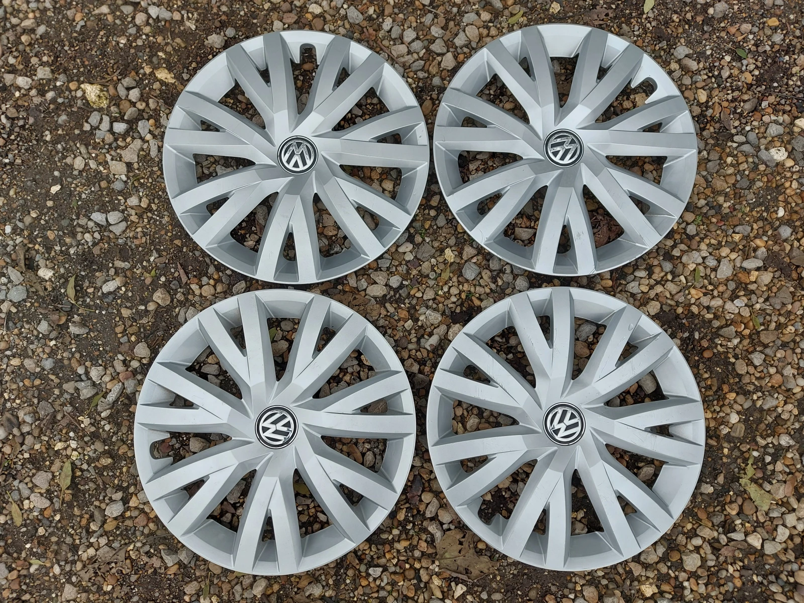    VW 16   | Mobile.bg   1