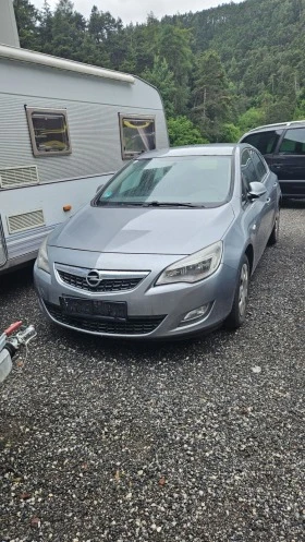 Opel Astra 1.7cdti.110ks.klimatronik, снимка 1