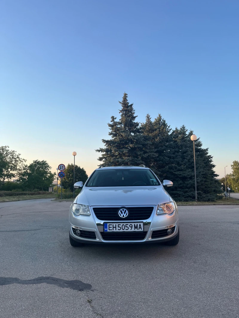 VW Passat, снимка 1 - Автомобили и джипове - 46533675