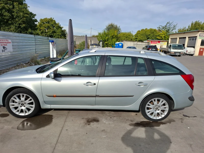 Renault Laguna, снимка 6 - Автомобили и джипове - 48061234