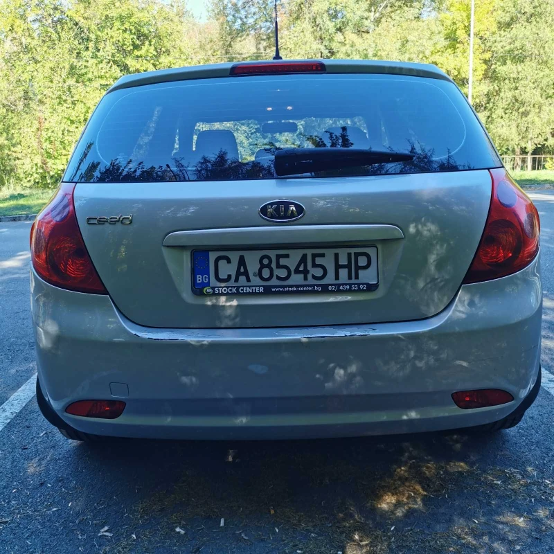 Kia Ceed, снимка 5 - Автомобили и джипове - 47665492