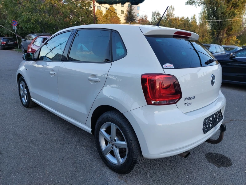 VW Polo 1, 4i 80ps СТАРИЯ МОТОР!!!, снимка 5 - Автомобили и джипове - 47678535