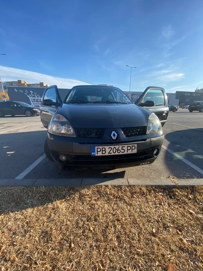 Renault Clio 1.2, снимка 1 - Автомобили и джипове - 48238124