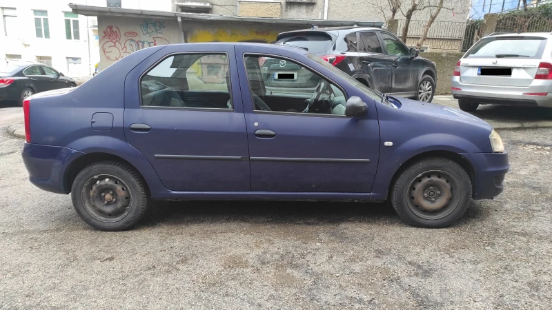 Dacia Logan, снимка 4 - Автомобили и джипове - 48694939