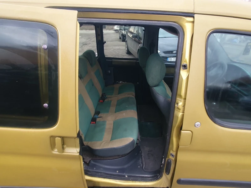 Citroen Berlingo, снимка 8 - Автомобили и джипове - 49236426