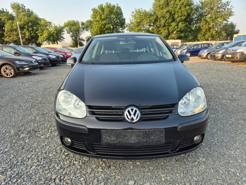 VW Golf Бензин , снимка 2 - Автомобили и джипове - 50648416