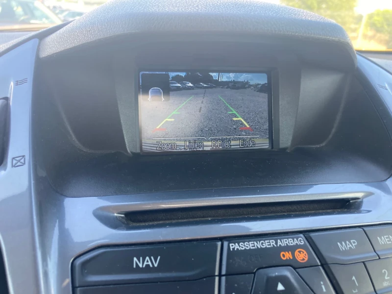 Ford Connect 1.6 TDCI MAXI, снимка 12 - Автомобили и джипове - 51275707