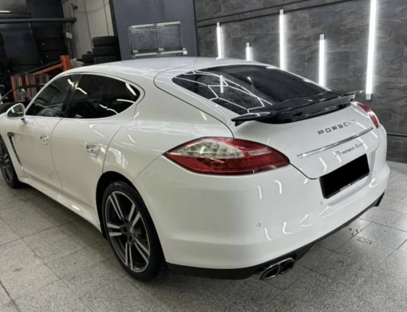 Porsche Panamera TURBO* CARBON CERAMICS* , снимка 3 - Автомобили и джипове - 51561912