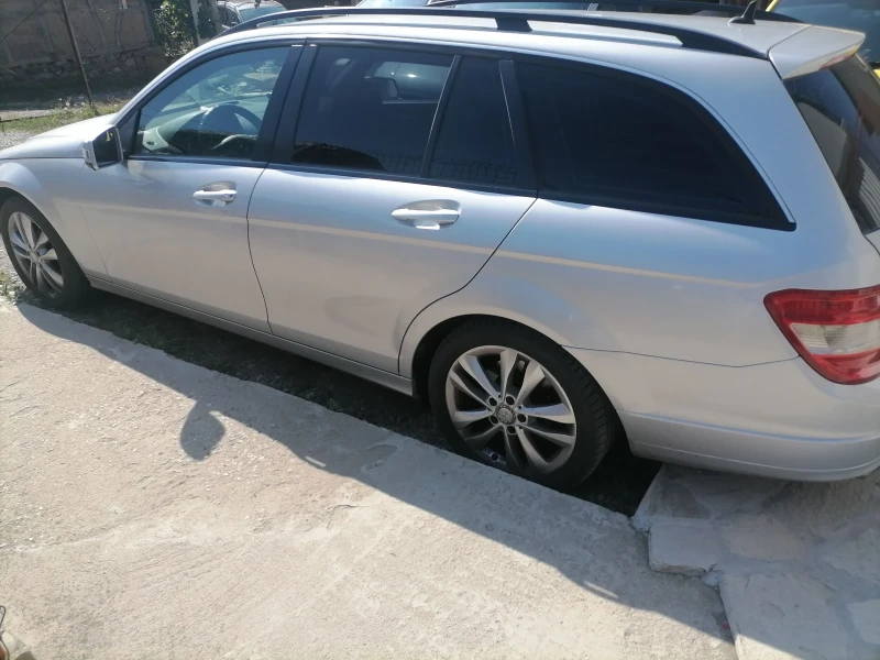 Mercedes-Benz C 220 OEM646, снимка 3 - Автомобили и джипове - 51699062