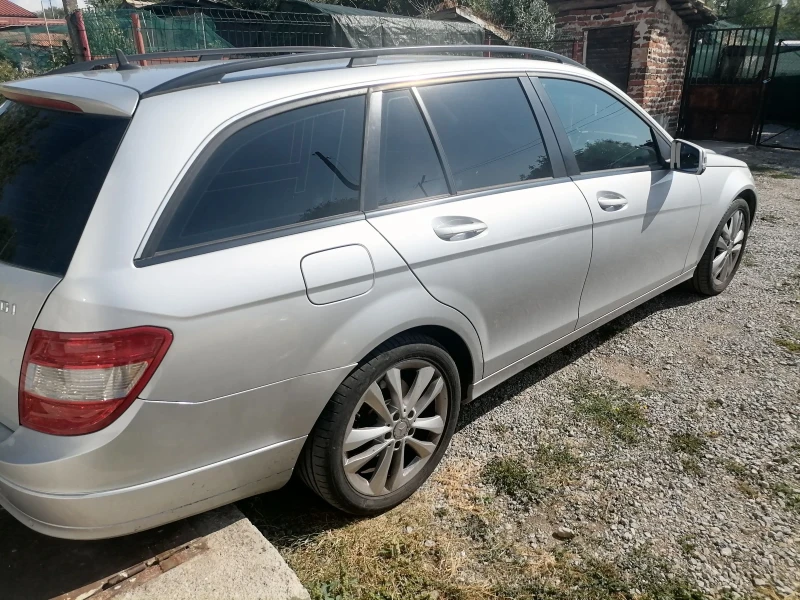 Mercedes-Benz C 220 OEM646, снимка 2 - Автомобили и джипове - 51699062