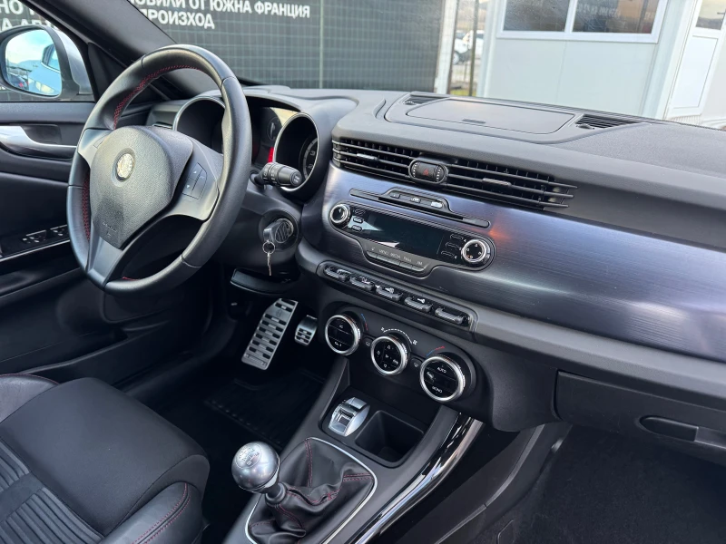 Alfa Romeo Giulietta 1.4T-MultiAir, снимка 17 - Автомобили и джипове - 52816859