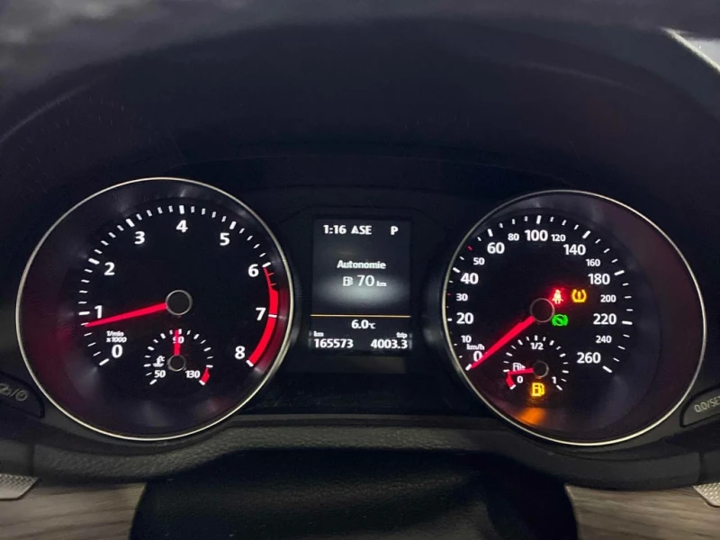 VW Passat * Highline * CARFAX * БЕЗ ПЪРВОНАЧАЛНА ВНОСКА, снимка 8 - Автомобили и джипове - 53024510