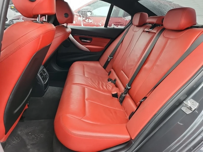 BMW 330 M PACK * * CARFAX * * АВТО КРЕДИТ * * , снимка 7 - Автомобили и джипове - 53196508