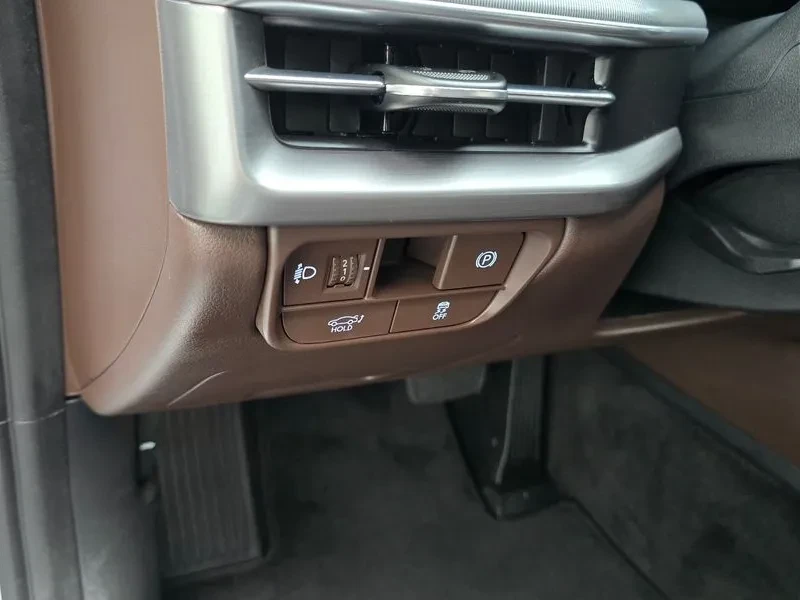 Hyundai Grandeur 3.5 Lpg 2Wd Premium, снимка 16 - Автомобили и джипове - 55699209