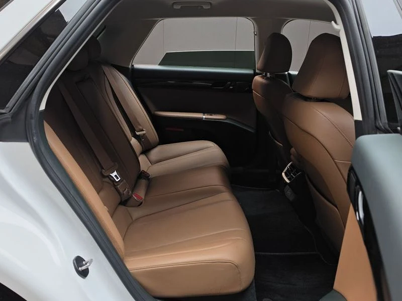 Hyundai Grandeur 3.5 Gasoline 2WD| 294�.�. | Mobile.bg � ����������� 11