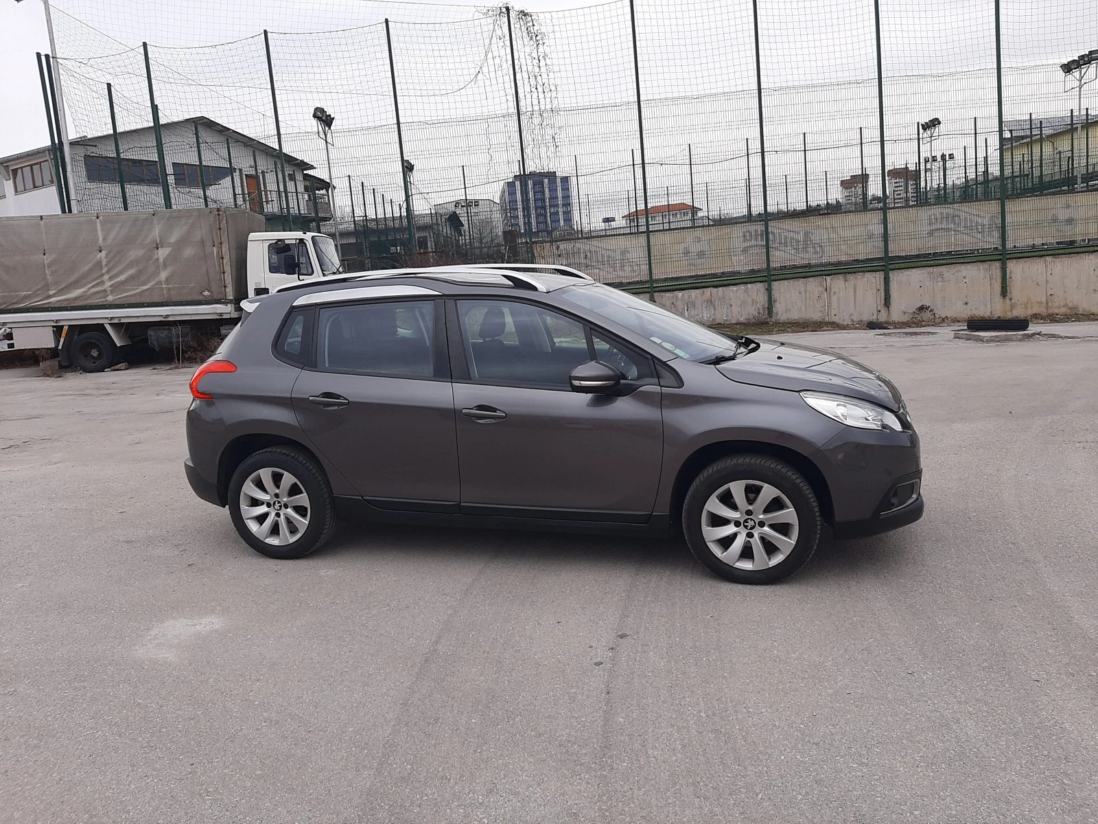 Peugeot 2008 1.6 e-HDI Navi - изображение 4