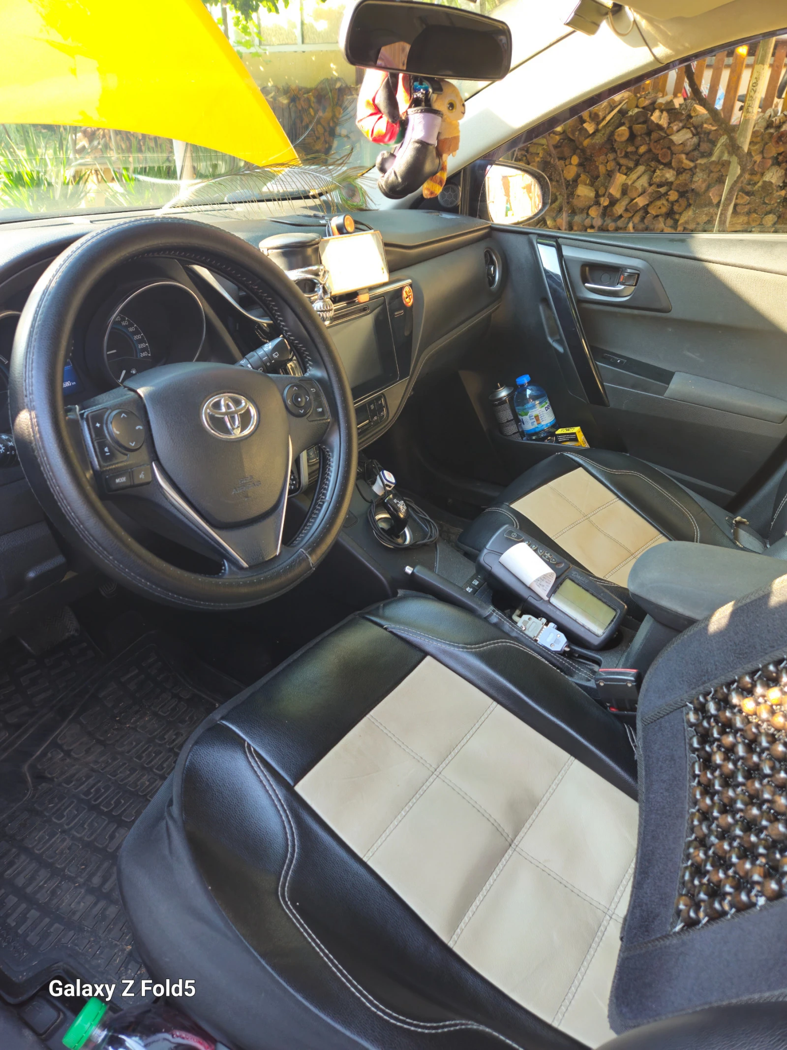 Toyota Auris 1.8  - изображение 9