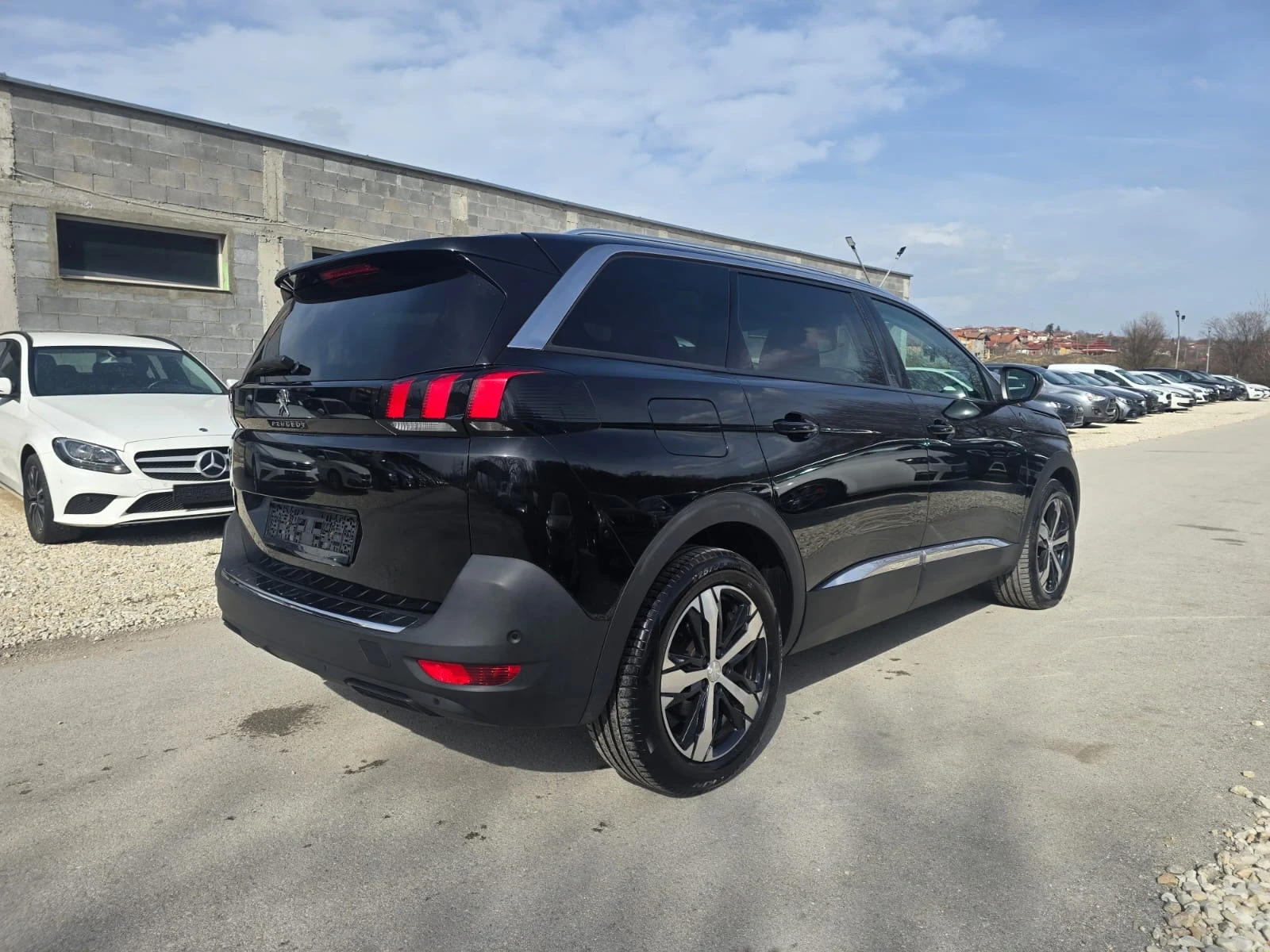 Peugeot 5008 1.5HDI - 130к.с. - 7 Места - изображение 4