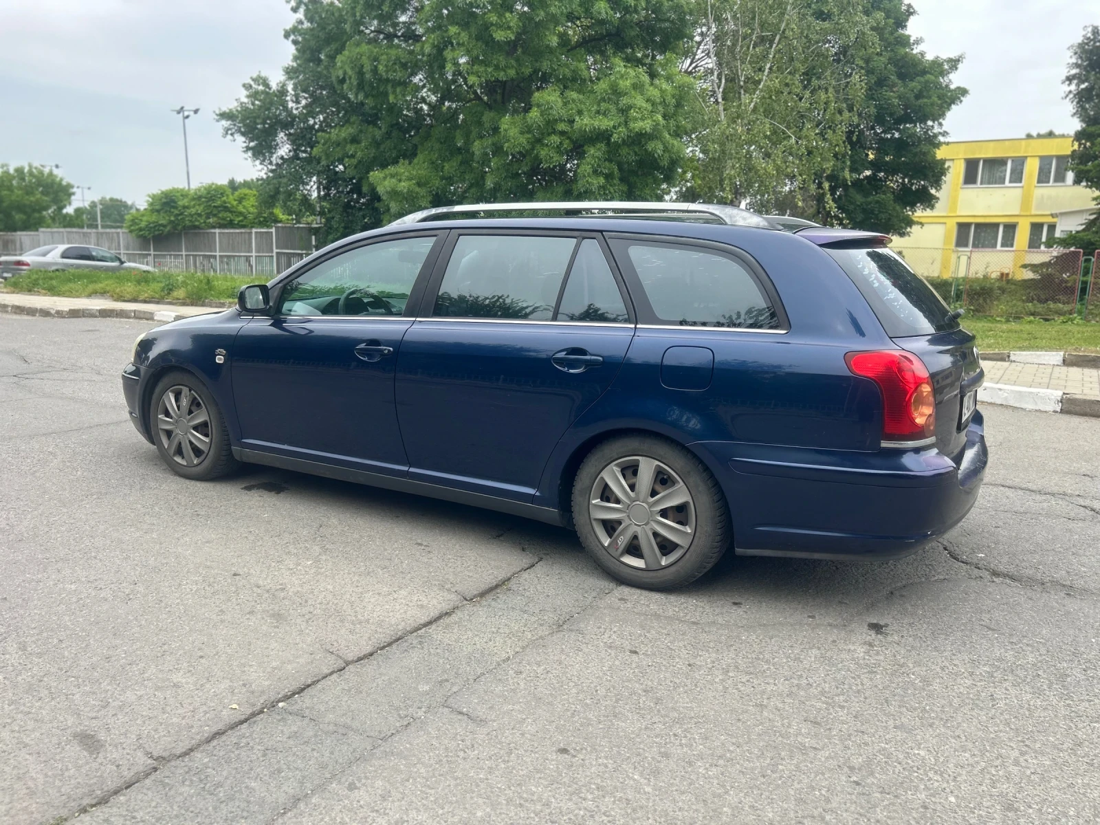 Toyota Avensis 2.0 D4D - изображение 8