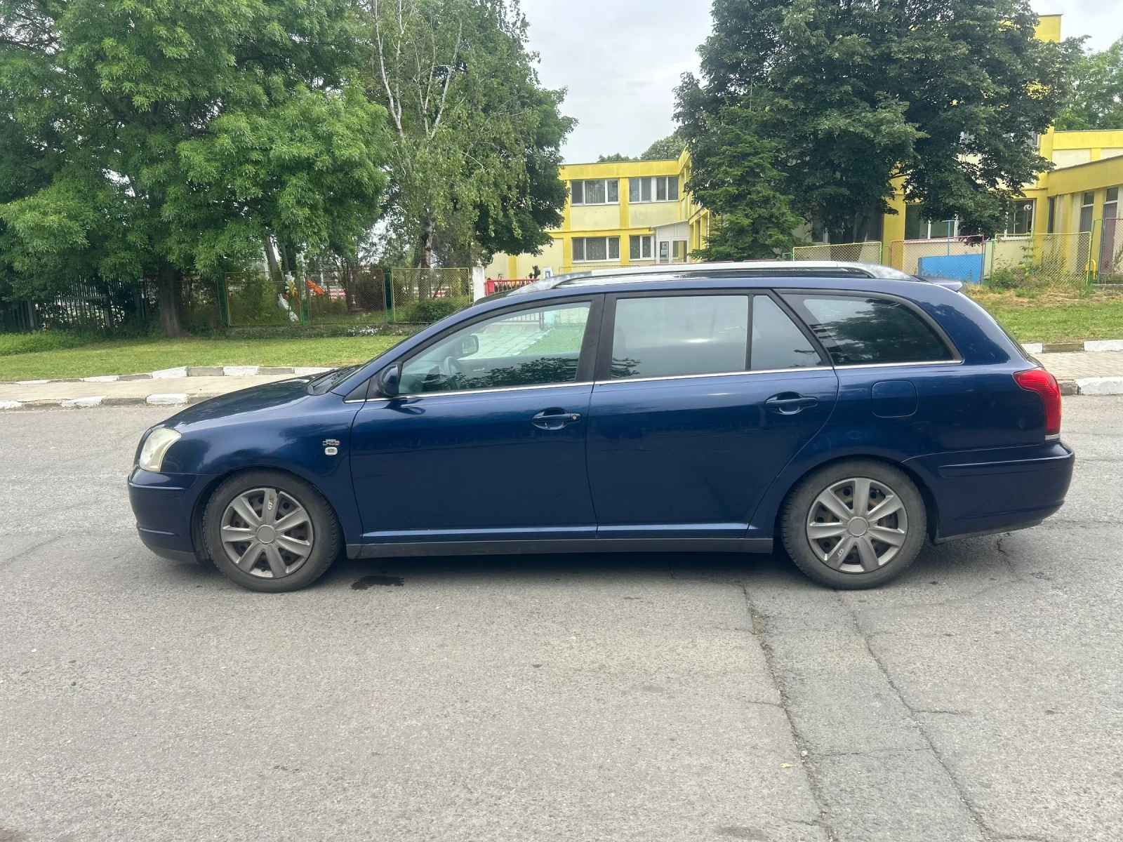 Toyota Avensis 2.0 D4D - изображение 9