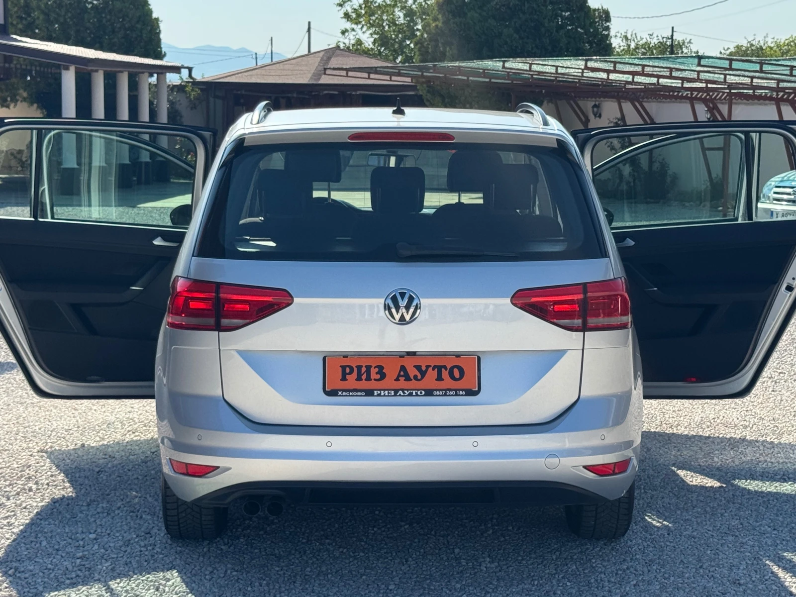 VW Touran 2.0TDI* AUTOMATIK* 150ks* NAVI* LED* KAMERA* ЛИЗИН - изображение 8
