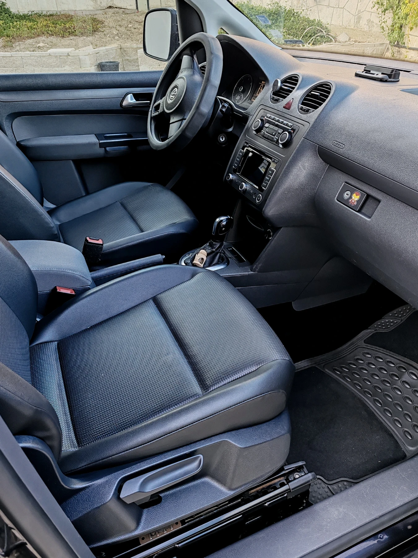 VW Caddy  - изображение 9