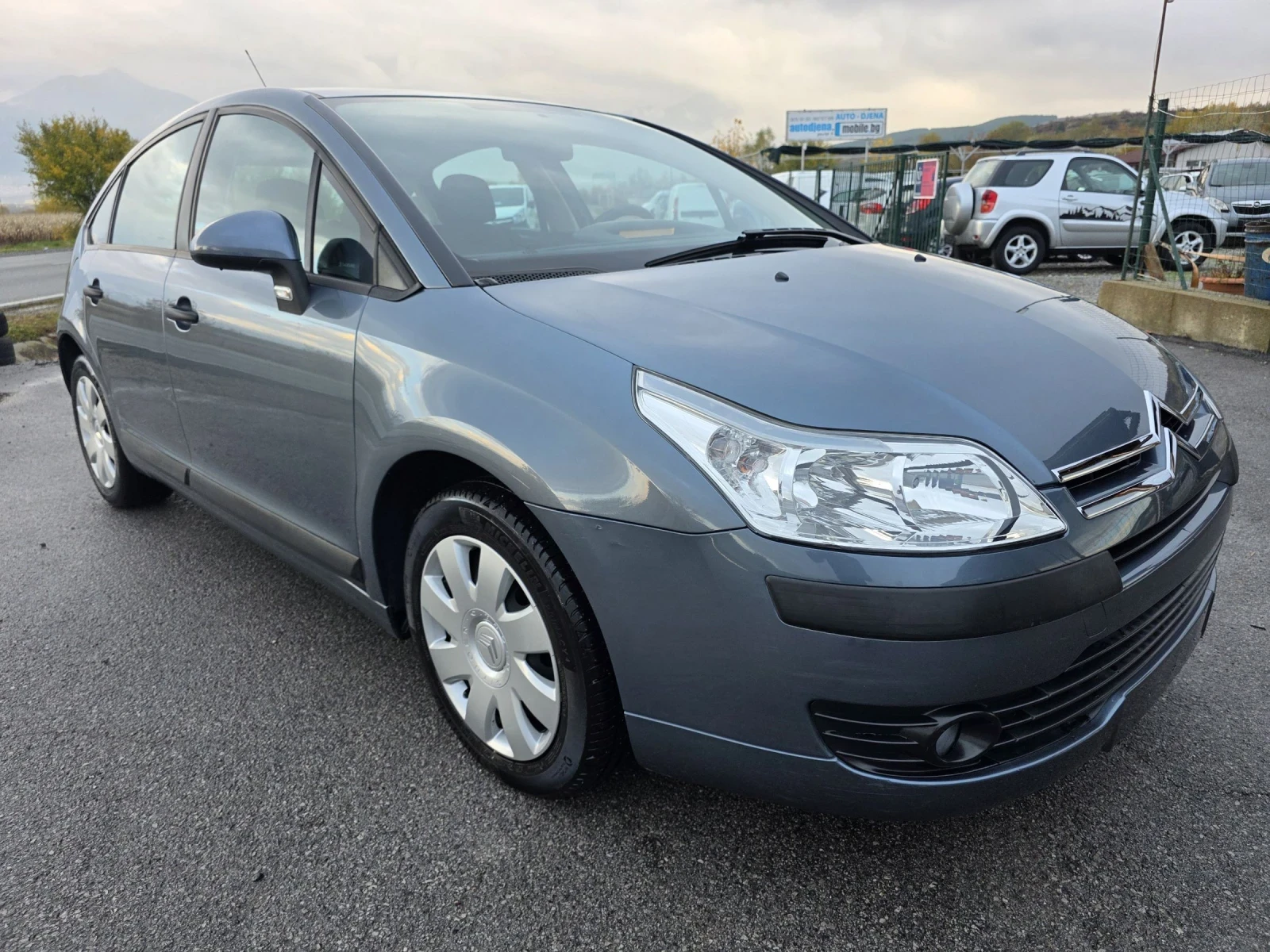 Citroen C4 1.4i 90k.s. 810000km | Mobile.bg   2