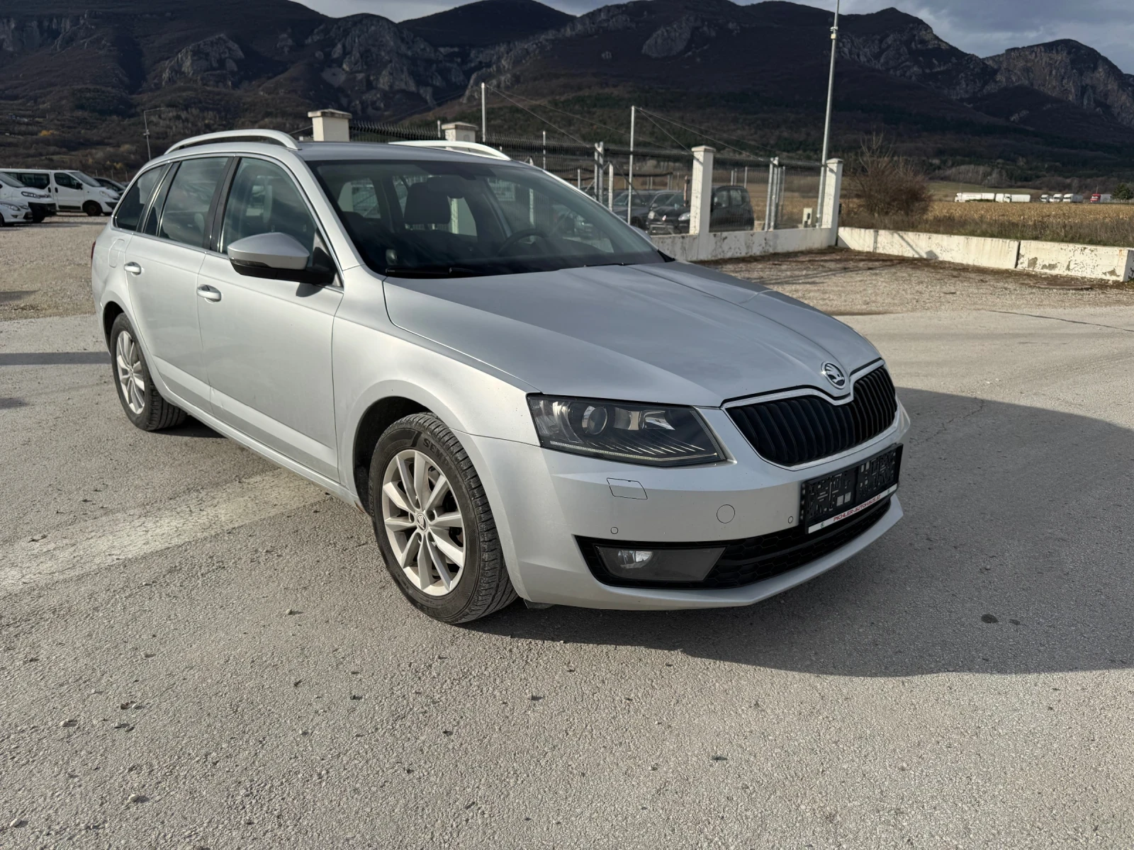 Skoda Octavia AVTOMAT EVRO 6 - изображение 8