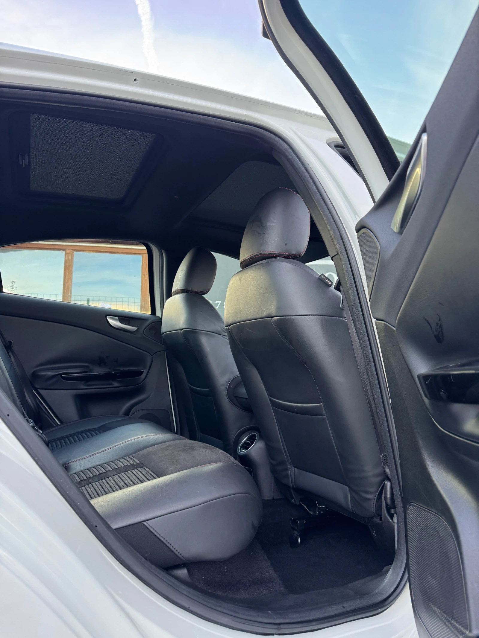 Alfa Romeo Giulietta 1.4T-MultiAir | Mobile.bg � ����������� 11