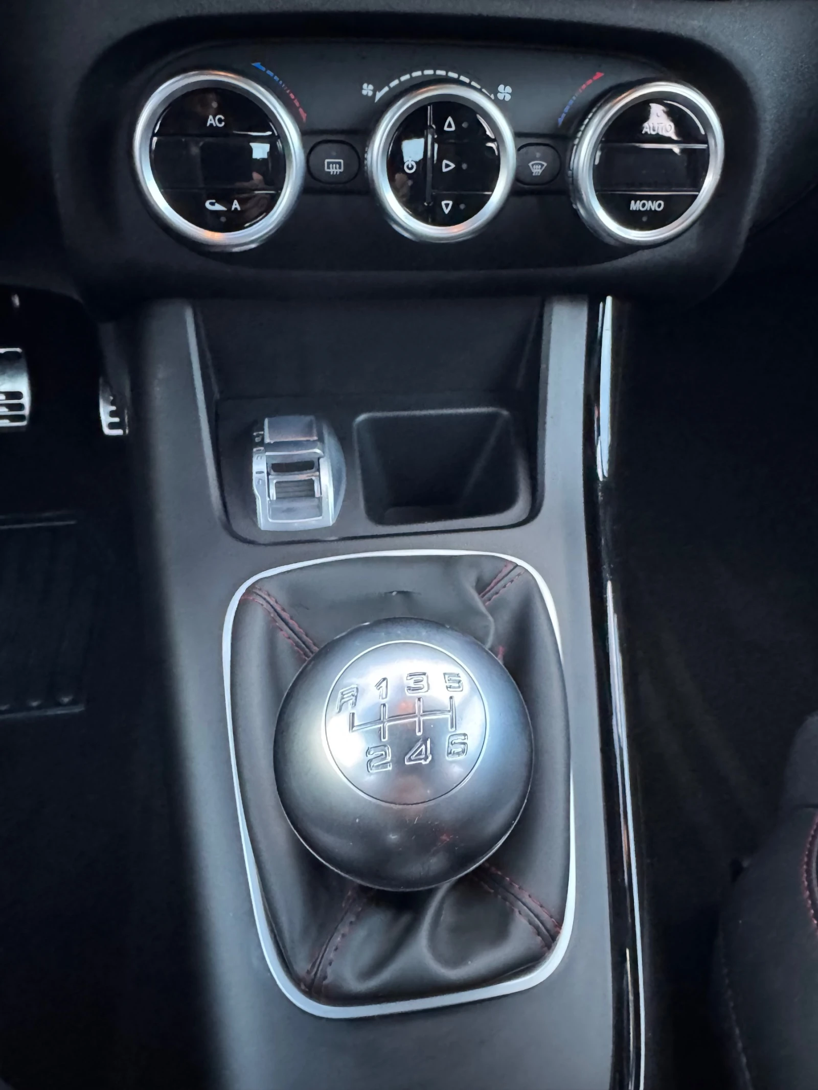 Alfa Romeo Giulietta 1.4T-MultiAir | Mobile.bg � ����������� 16