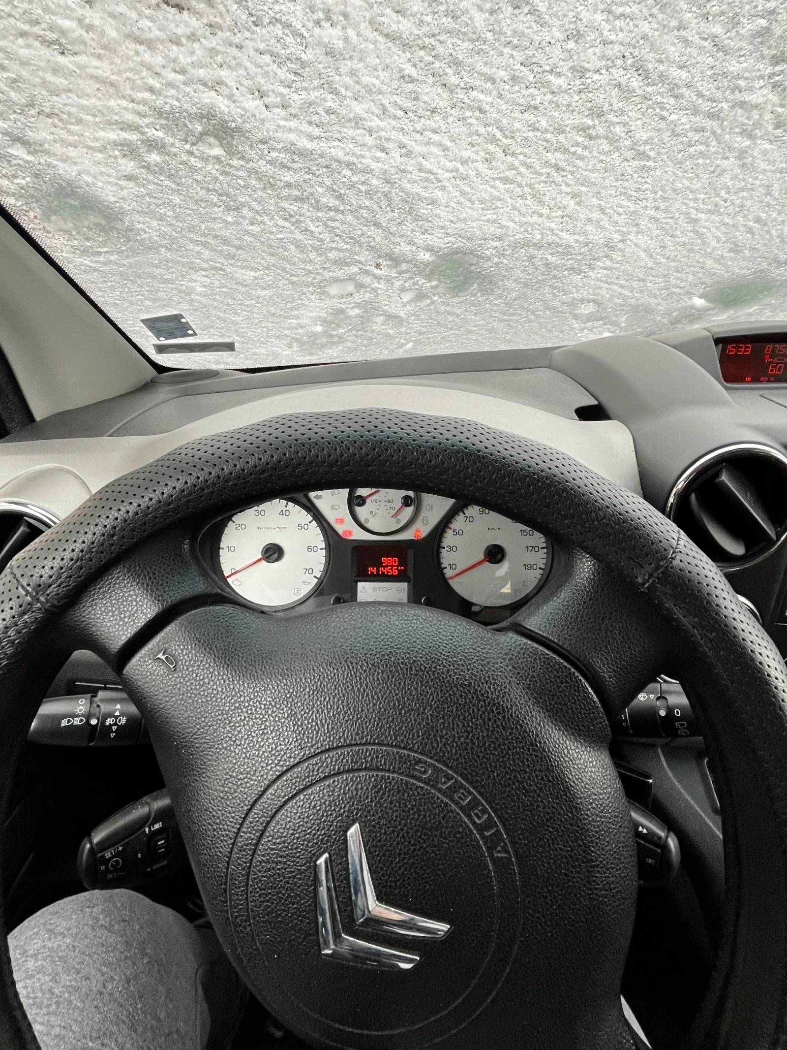 Peugeot Partner 1.6 HDI - изображение 5