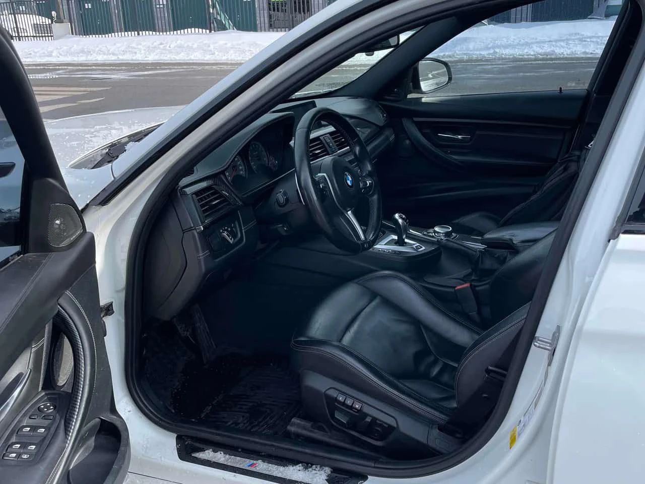 BMW M3 * CARFAX * HEAD-UP * HARMAN KARDON * KEYLESS - изображение 5